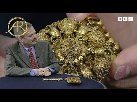 Highest Value Item Takes Owner Completely By Surprise | Antiques Roadshow